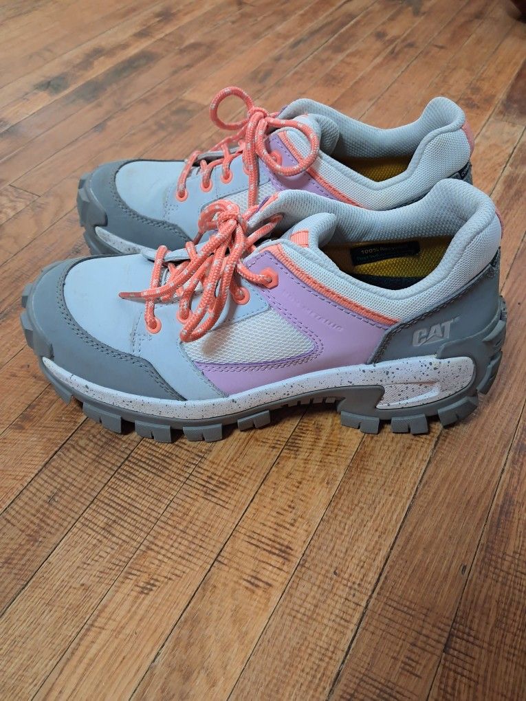 CAT women's shoe boots