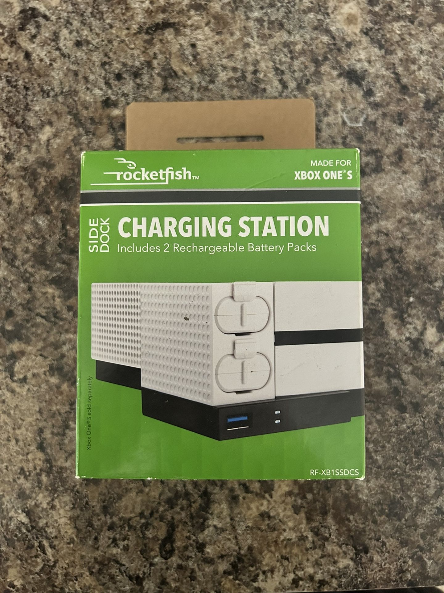 Xbox S Charging Station ( Brand New )