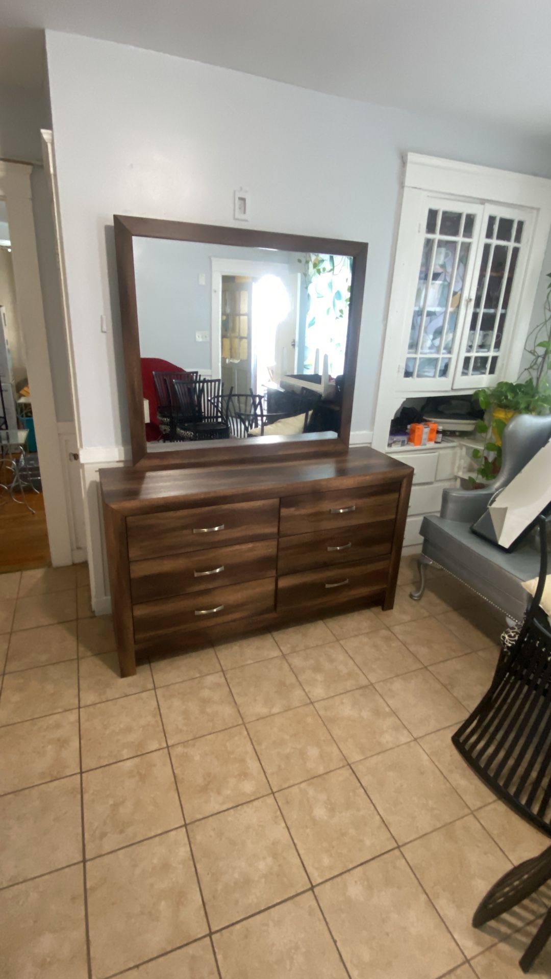 Drawer Dresser
