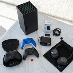 Xbox Series X 1TB + Elite Series 2 Controller + Nova Pro Wireless Headset