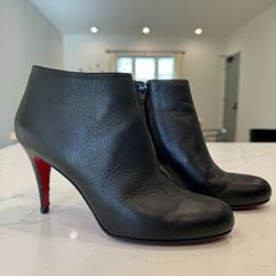 Christian Louboutin Belle Leather Red-Sole Ankle Boots. 