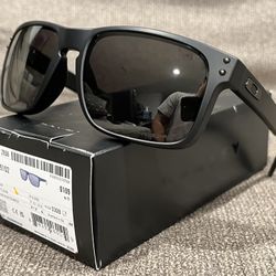 New Oakley Holbrook Matte Black Prizm Black Polarized Sunglasses