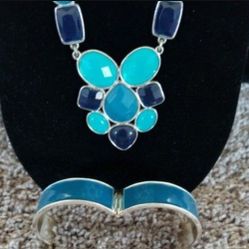 Kenneth Cole Aqua Blue Green Dangle Pendant w/ Aqua Blue Green Cuff Bracelet 