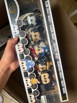 Mickey Mouse pop figure set