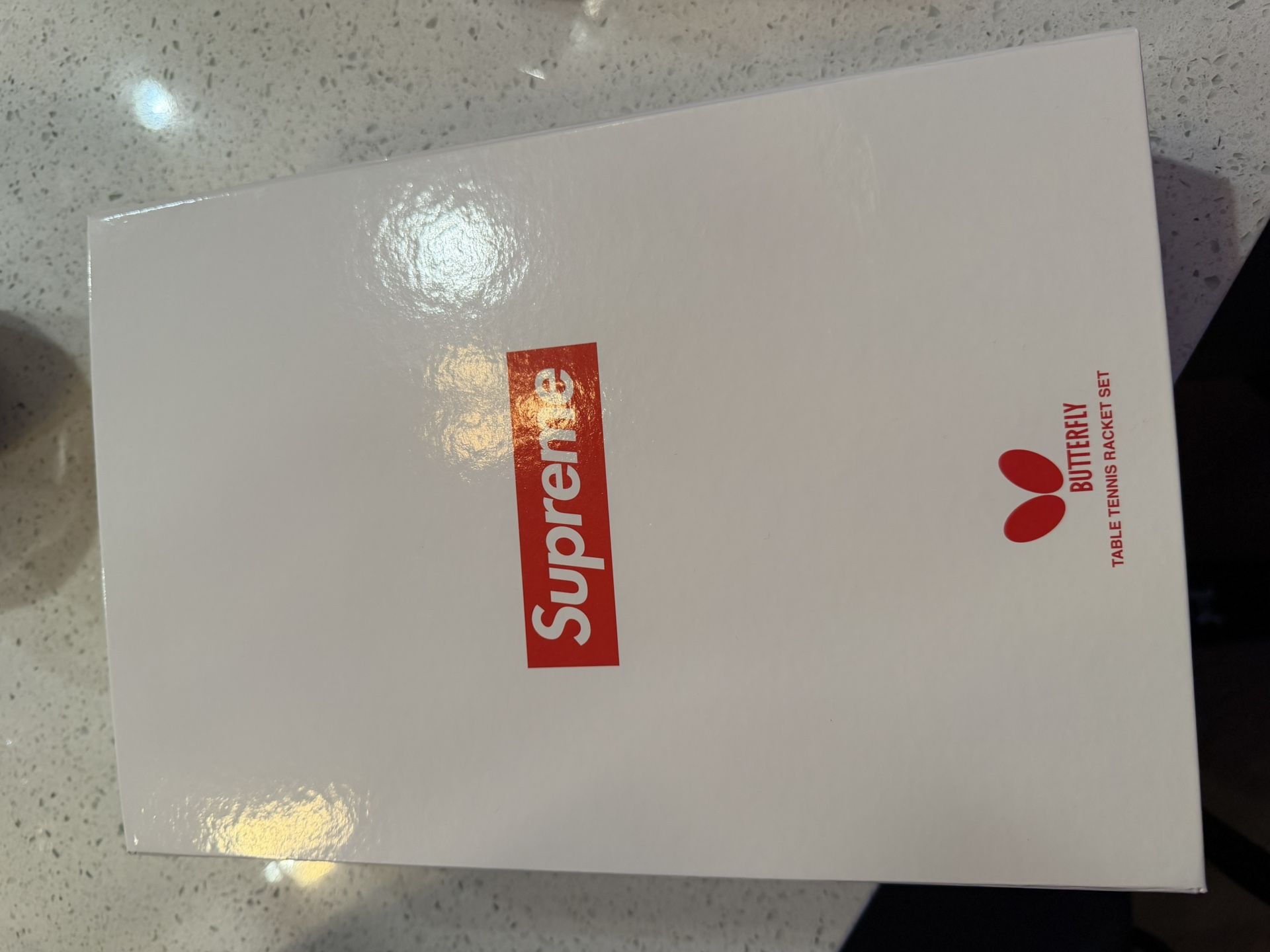 SUPREME BUTTERFLY TABLE TENNIS RACKET SET