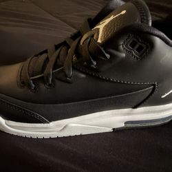 Jordan’s Youth Size 5