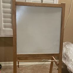Whiteboard And Blackboard 