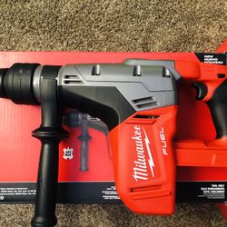 Milwaukee M18 FUEL 18V Lithium-Ion Brushless Cordless 1-9/16 in. SDS-Max Rotary Hammer (Tool-Only)