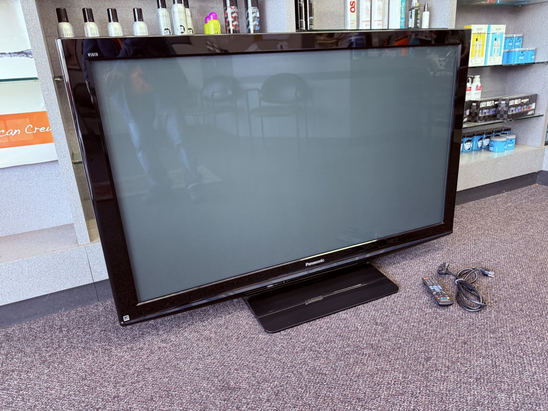 Panasonic 65”