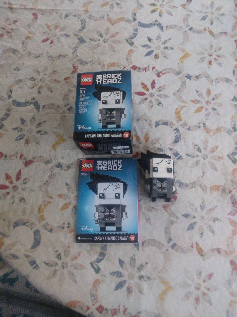 Lego Brick Headz Captain Armando Salazar