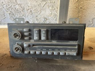 S10 Blazer radio
