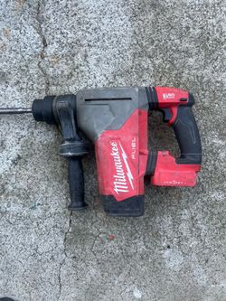 Milwaukee cordless Rotohammer