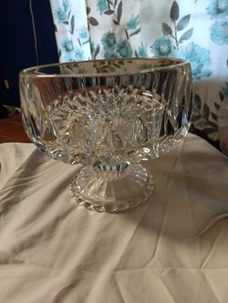 Medium Crystal Bowl , Candy Dish 