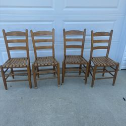 Farmhouse Ladderback Chairs 4