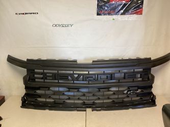 2022-2025 CHEVROLET SILVERADO 1500FRONT GRILLE USED OEM