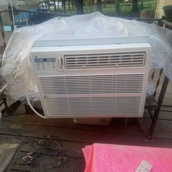 Perfect Aire Air Conditioner