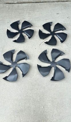 OEM 2026 Tesla Model Y juniper Crossflow 19” Wheel Covers (set of 4)