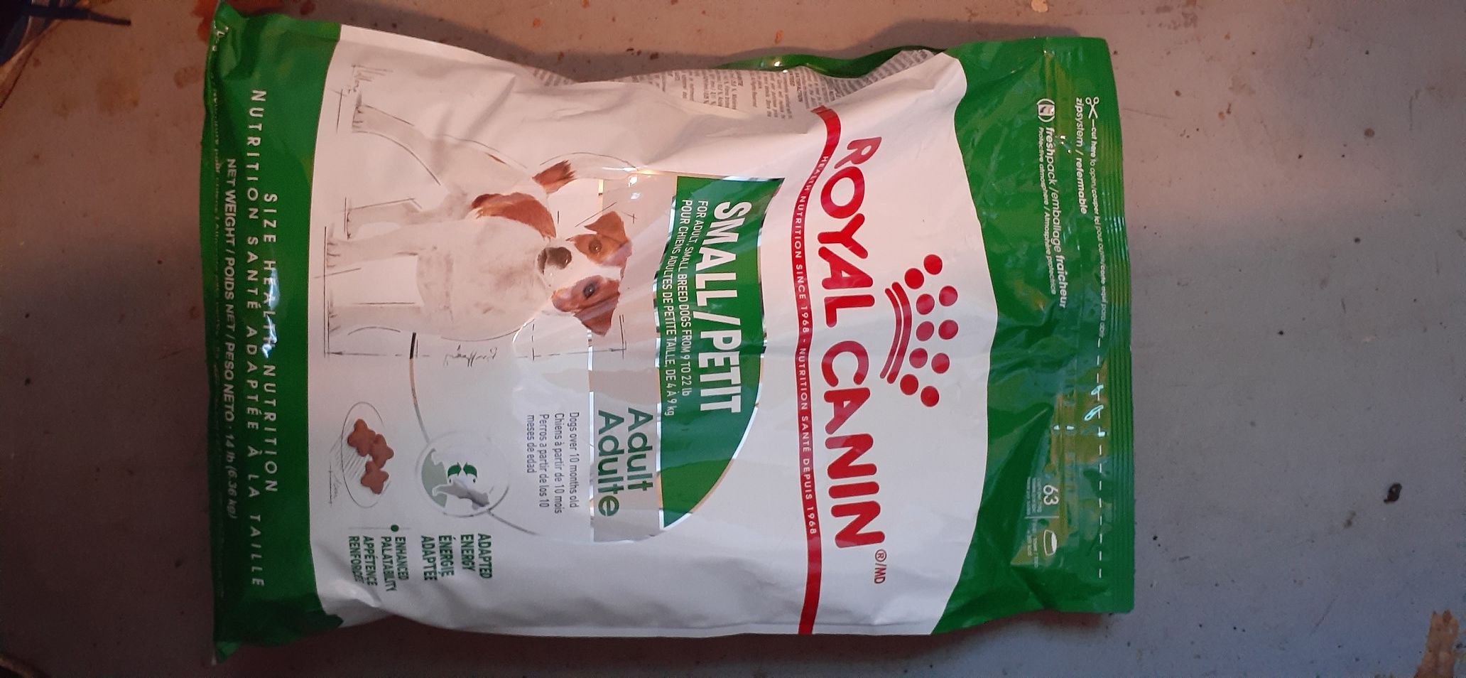 Royal canin Dog food