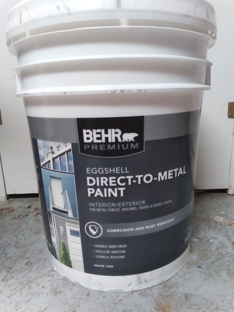 BEHR Premium Direct To Metal Paint