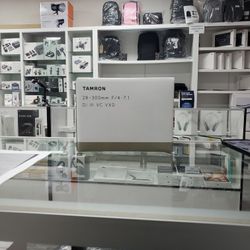 Tamron 28-300mm F/4-7.1 Sale 10/31