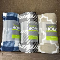 Blankets / Throws