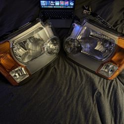2005-2008 OEM Land Rover LR3 Headlights 
