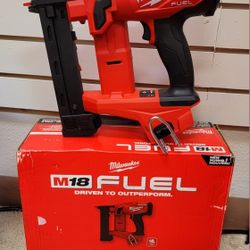 M18 FUEL 18-Volt Lithium-Ion Brushless Cordless 18-Gauge 1/4 in. Narrow Crown Stapler (Tool-Only)