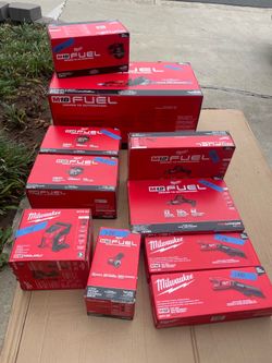 MILWAUKEE M18-M-12 TOOL BUNDLE