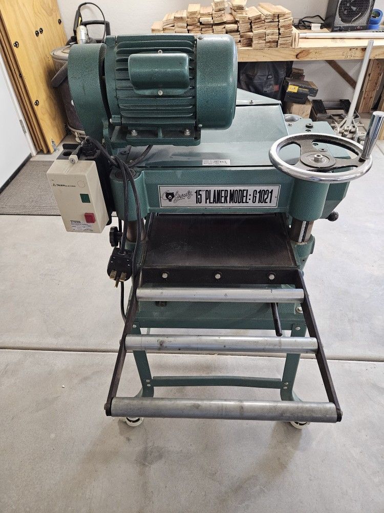 Grizzly 15 inch planer
Model G1021