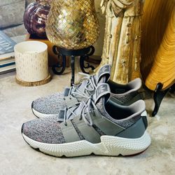 ADIDAS PROPHERE RUNNING SNEAKERS SHOES SIZE 10 Gray Solar Red CQ3023