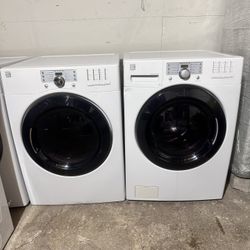 Kenmore Front Load Washer And GAS Dryer Set 