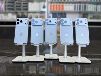 iPhone 17 Pro ((Take It Home In Payments/ llévatelo a casa en pagos) only $10 down