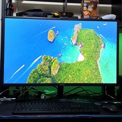 SAMSUNG 32" UJ59 Series 4K UHD (3840x2160) Computer Monitor,VA Panel, HDMI, Display Port, Eye Saver/Flicker Free Mode, FreeSync, LU32J590UQNXZA, Black