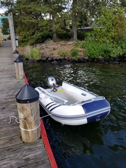 Newport Santa Cruz 8’ boat