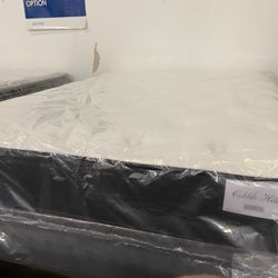 New Queen Plush Mattress $40 Down!