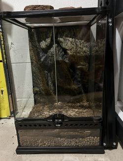 Exo terra 12”x18”x12”