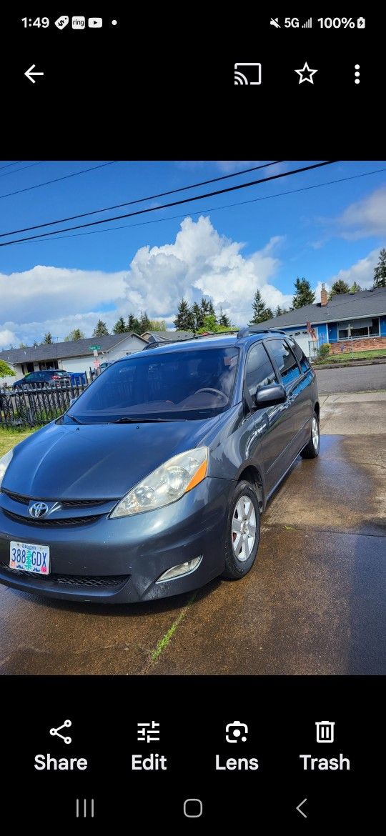 2006 Toyota Sienna