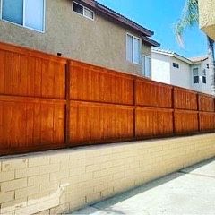 Fence/gates
