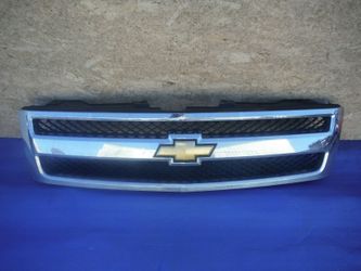 07 08 09 10 11 12 13 2007 2008 2009 2010 2011 2012 2013 CHEVY CHEVROLET SILVERADO FRONT BUMPER GRILL GRILLE CHROME OEM