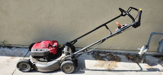 Honda HRC 216 Lawnmower