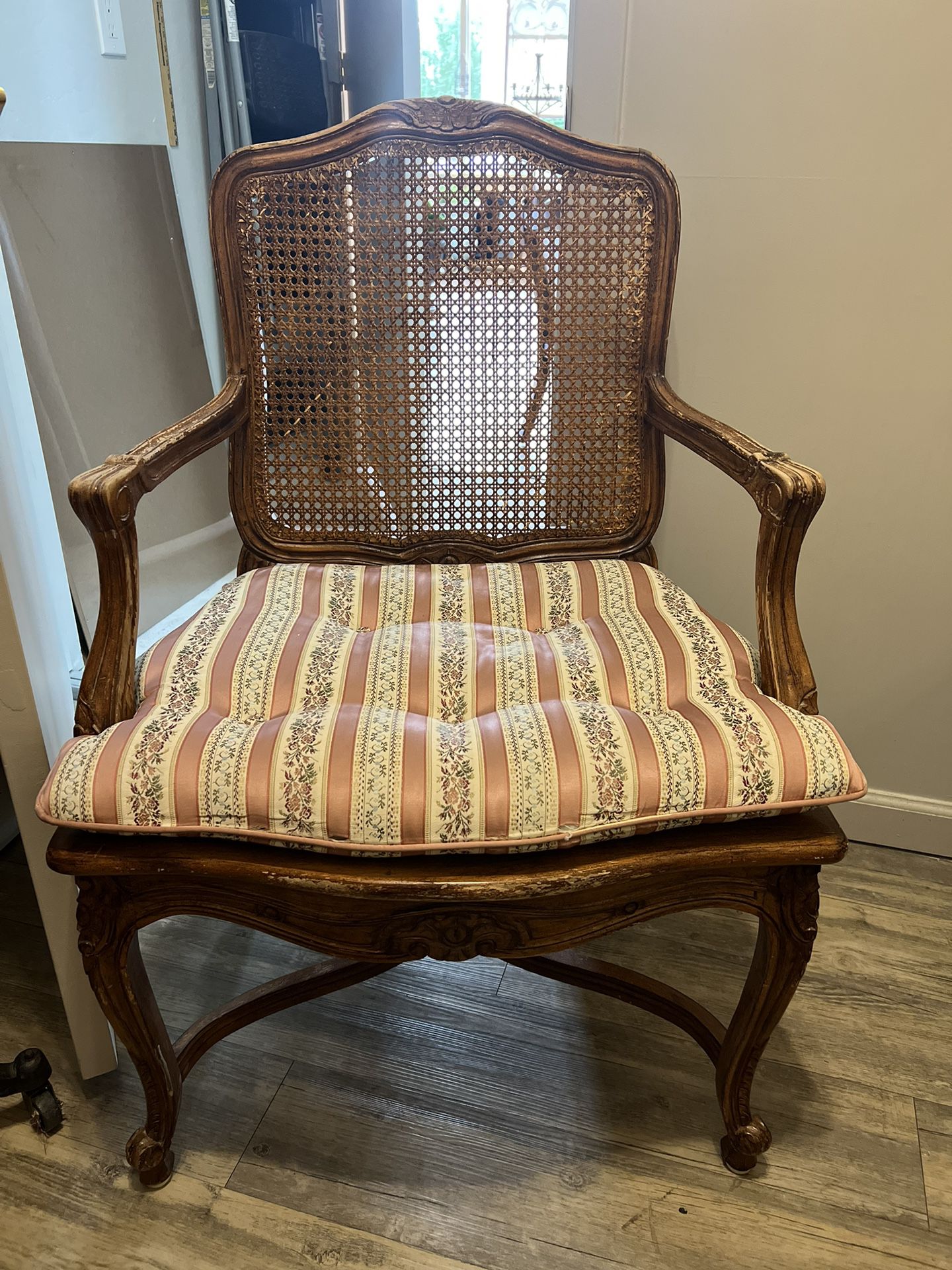 French Provincial Style Vintage Accent Armchair