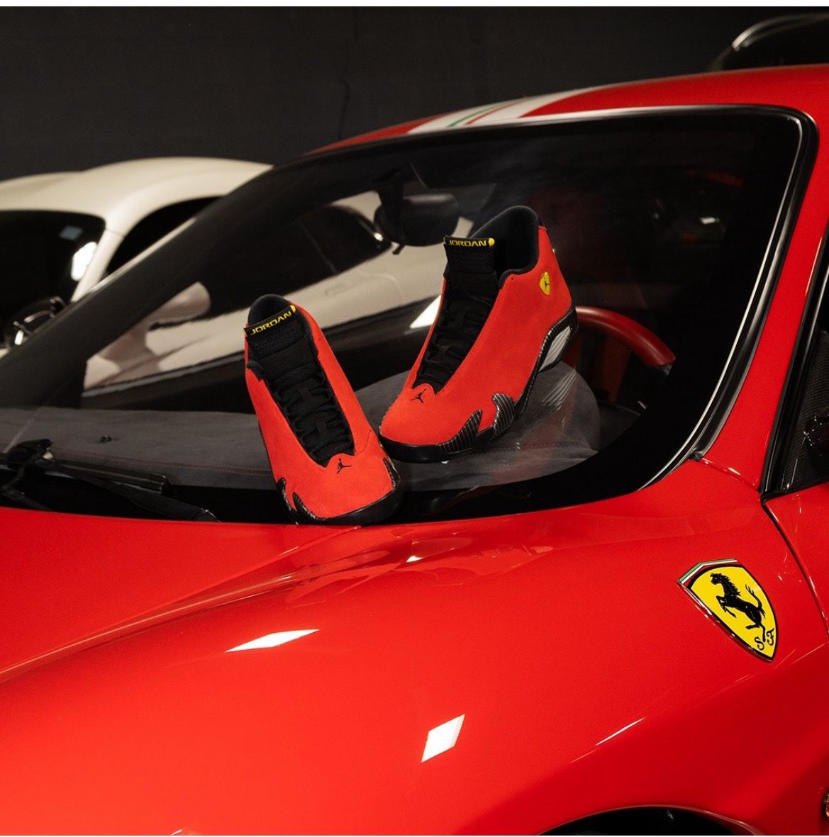 Jordan Retro 14 Ferrari 2025