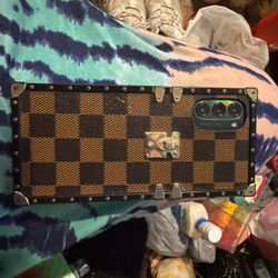 Moto Cricket Phone 