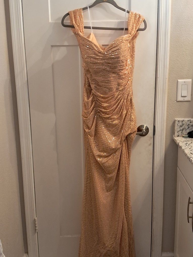 NEW Gold Sequin Gown with Small Train - Size Medium