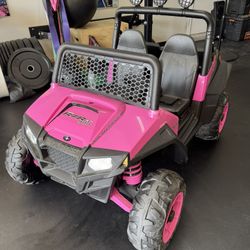 Peg Perego Polaris RZR 900 Ride-On Jeep