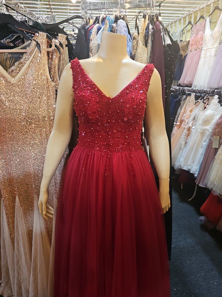 V Neck Beaded Tulle Dress