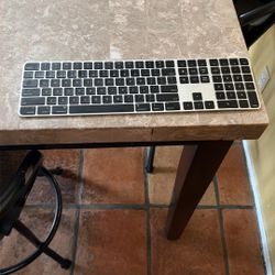 Apple Keyboard Touch ID 