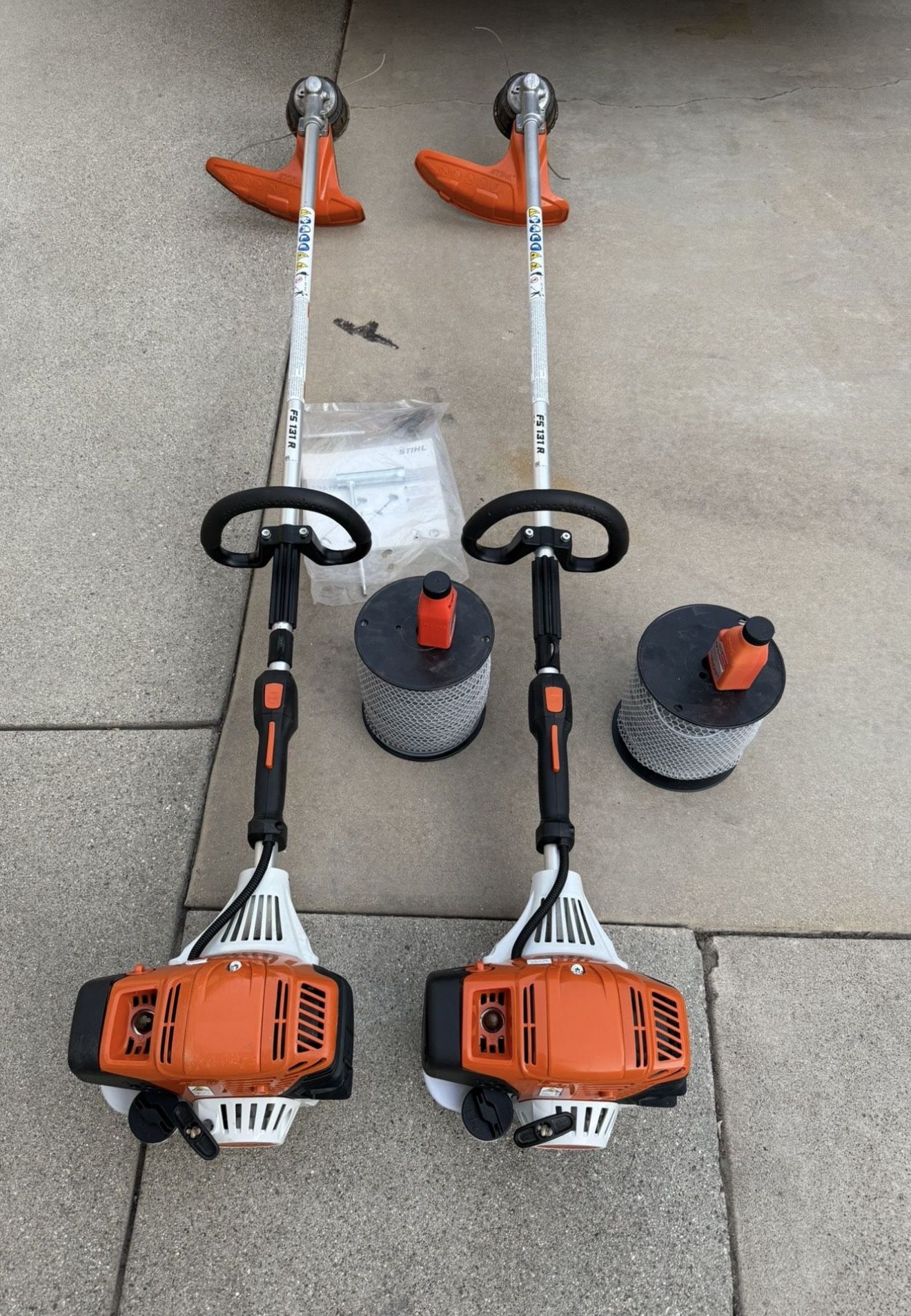 2 STIHL fs 131 Weed Eaters/ MS 250 Chainsaw 