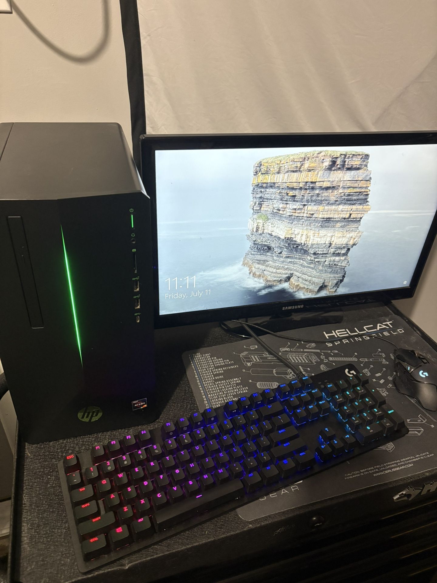 Gaming Computer And Set Up 