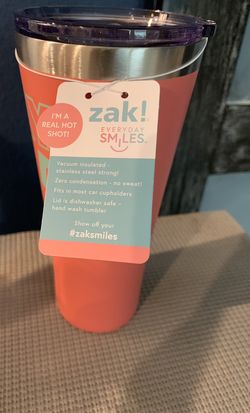 vaso térmico de la marca Zak! , con capacidad de 30 oz (887 ml),